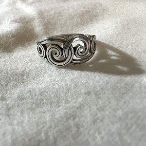 James Avery Wave Ring